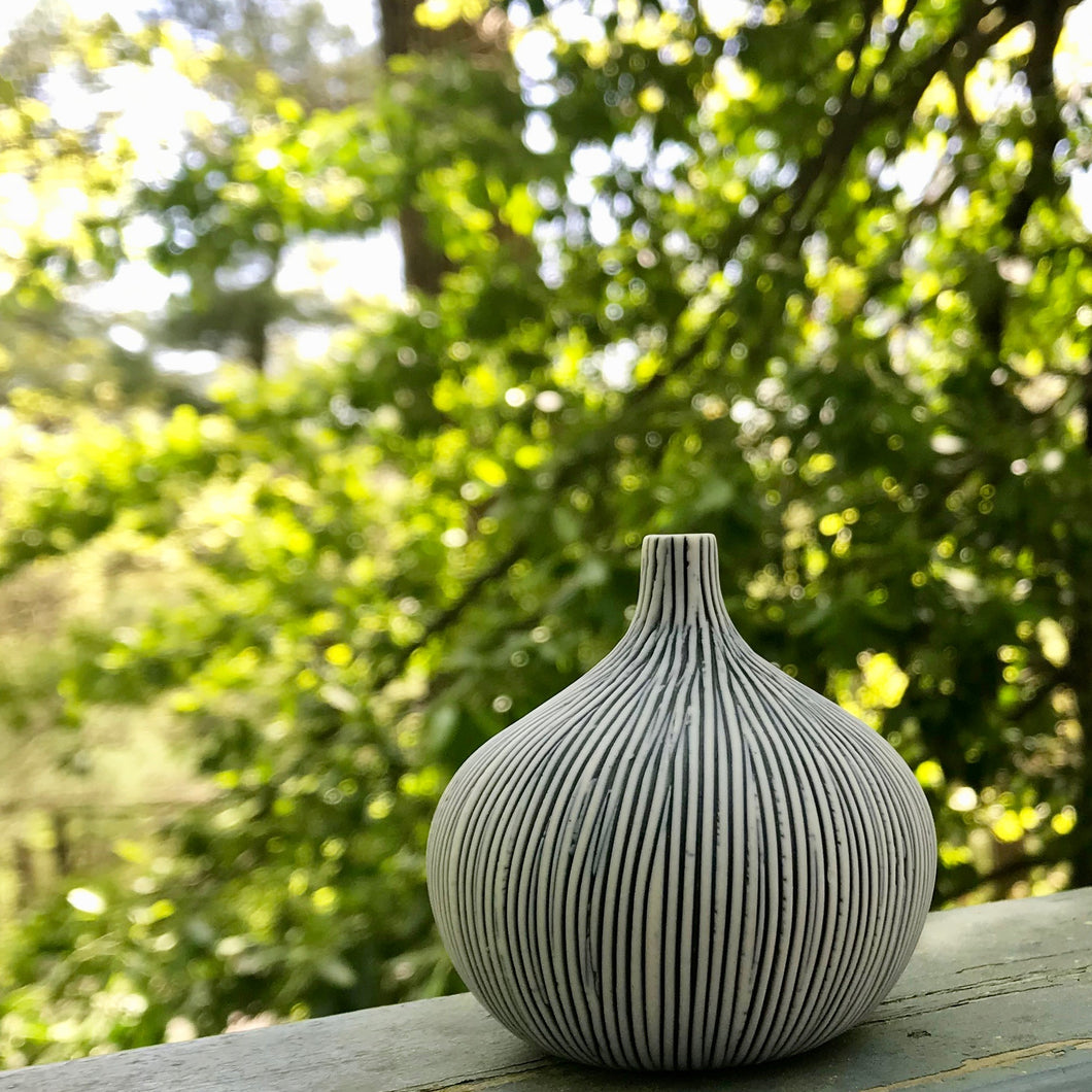 Congo Tiny Vase Blue Scratch on White