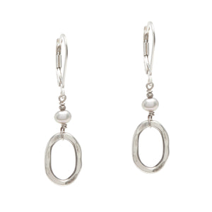 Ox. Sterling Silver Earrings with 4mm Grey Pearl
