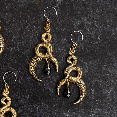 Moon of Ishtar with Onyx Earrings